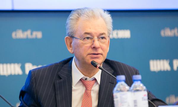 Режим Порошенко перешел к открытому давлению на избирательную систему России