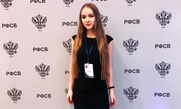 Юлия Дубровина о влиянии политической рекламы в Интернете на электоральный выбор молодежи