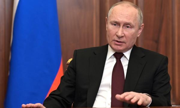 Полный текст обращения Президента России Владимира Путина к народу по поводу ситуации на Донбассе