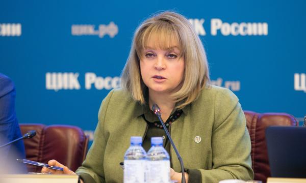 Миллионы российских граждан с сегодняшнего дня освобождены от "крепостного избирательного права"