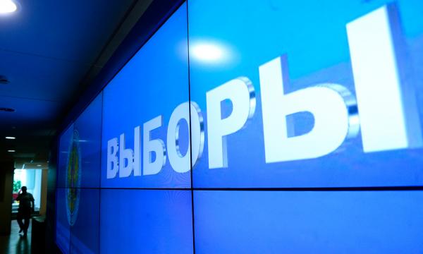 Кремль обсуждает возвращение избирательных блоков